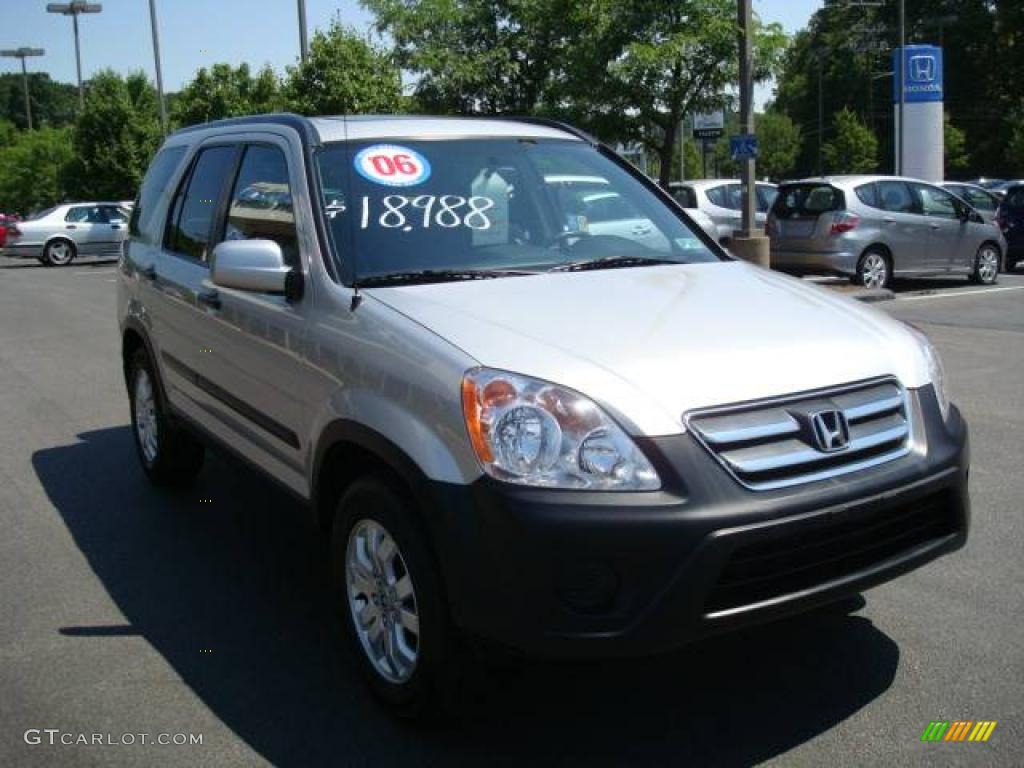 2006 CR-V EX 4WD - Alabaster Silver Metallic / Black photo #5