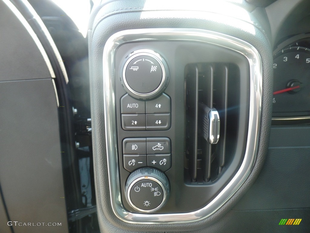 2019 Chevrolet Silverado 1500 RST Crew Cab 4WD Controls Photo #129112272