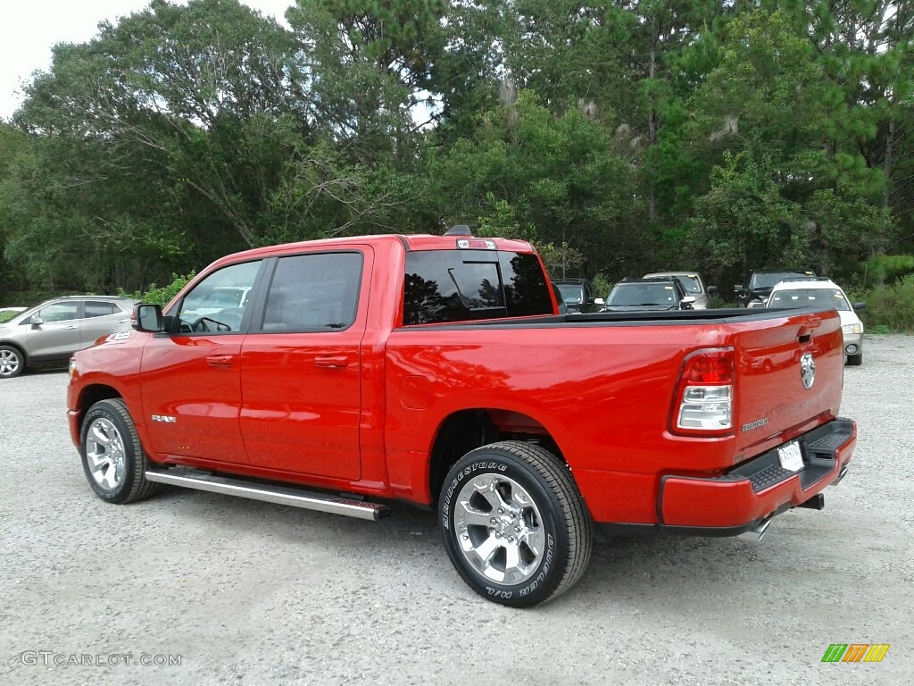 2019 1500 Big Horn Crew Cab - Flame Red / Black/Diesel Gray photo #3