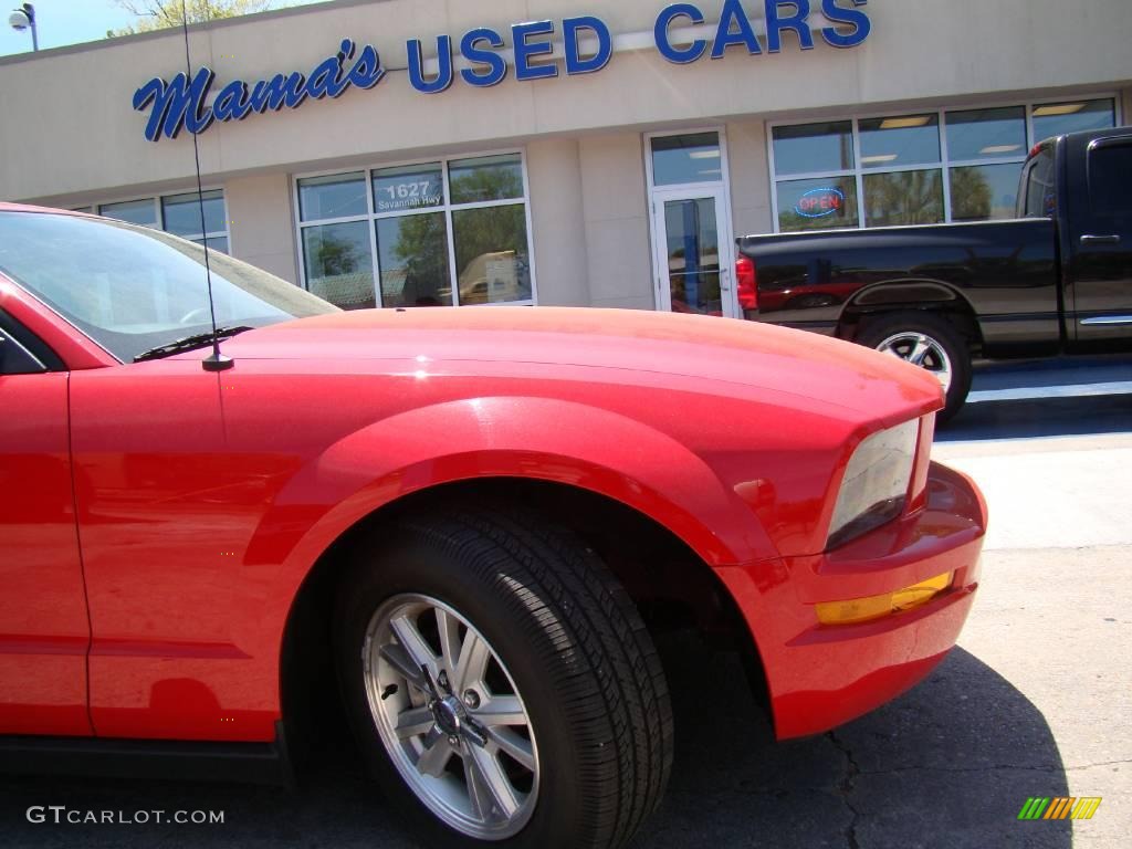 2007 Mustang V6 Deluxe Coupe - Torch Red / Medium Parchment photo #18