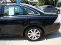 Black Clearcoat - Taurus SEL Photo No. 23