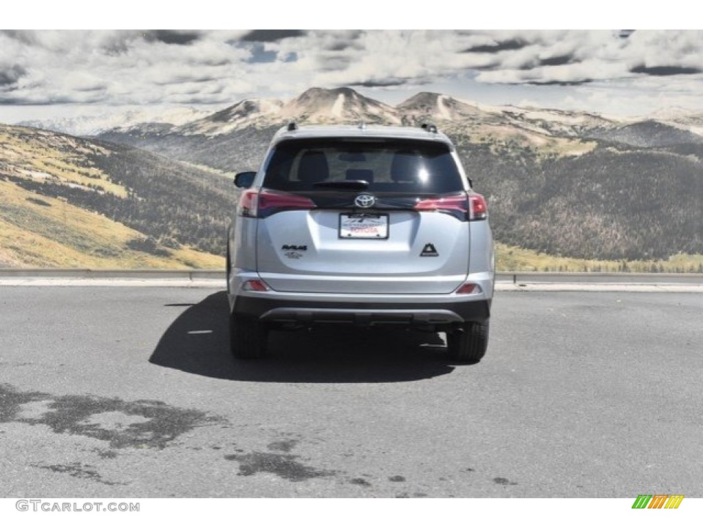 2018 RAV4 XLE AWD - Silver Sky Metallic / Black photo #4