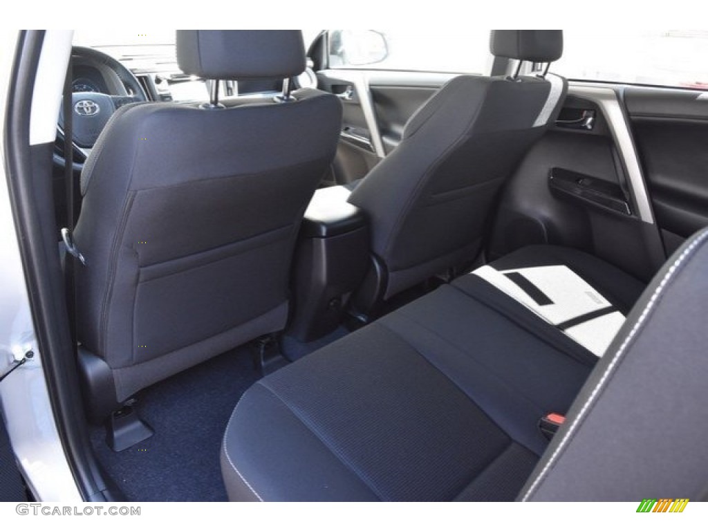 2018 RAV4 XLE AWD - Silver Sky Metallic / Black photo #14