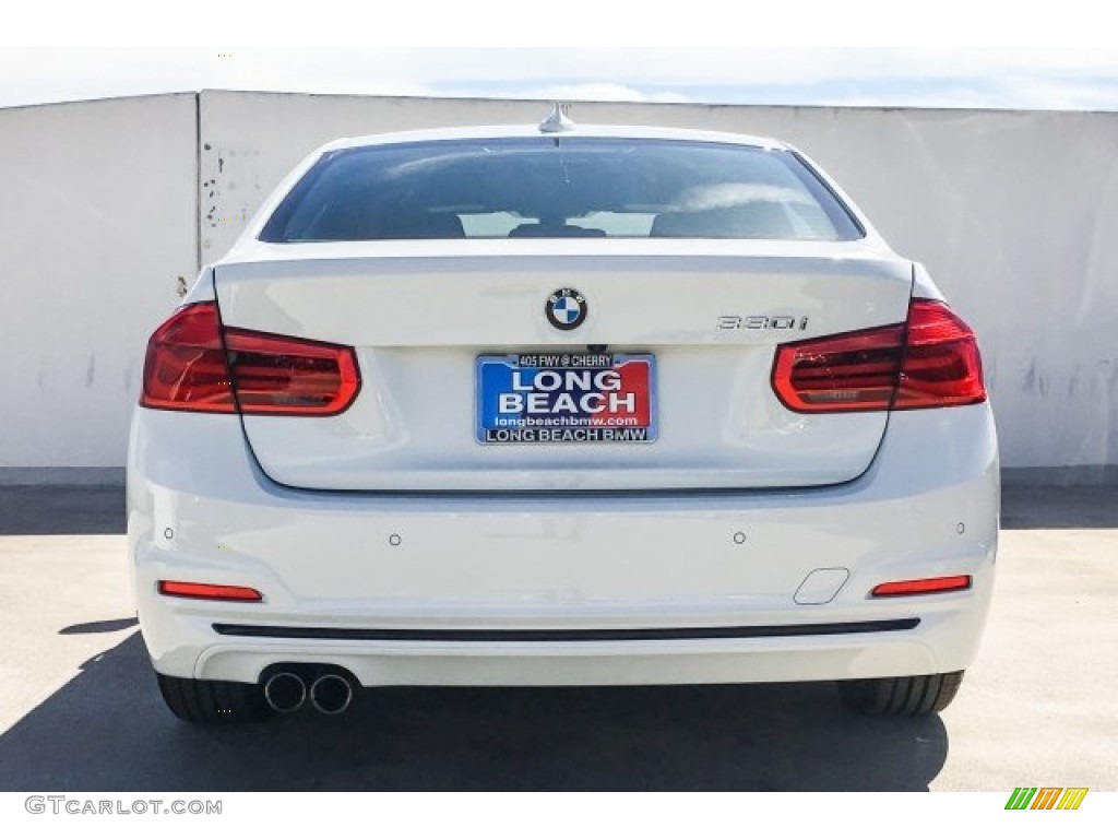 2018 3 Series 330i Sedan - Alpine White / Black photo #3