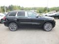 Diamond Black Crystal Pearl - Grand Cherokee Overland 4x4 Photo No. 6
