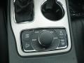 Diamond Black Crystal Pearl - Grand Cherokee Overland 4x4 Photo No. 19