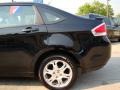 Black - Focus SES Sedan Photo No. 24