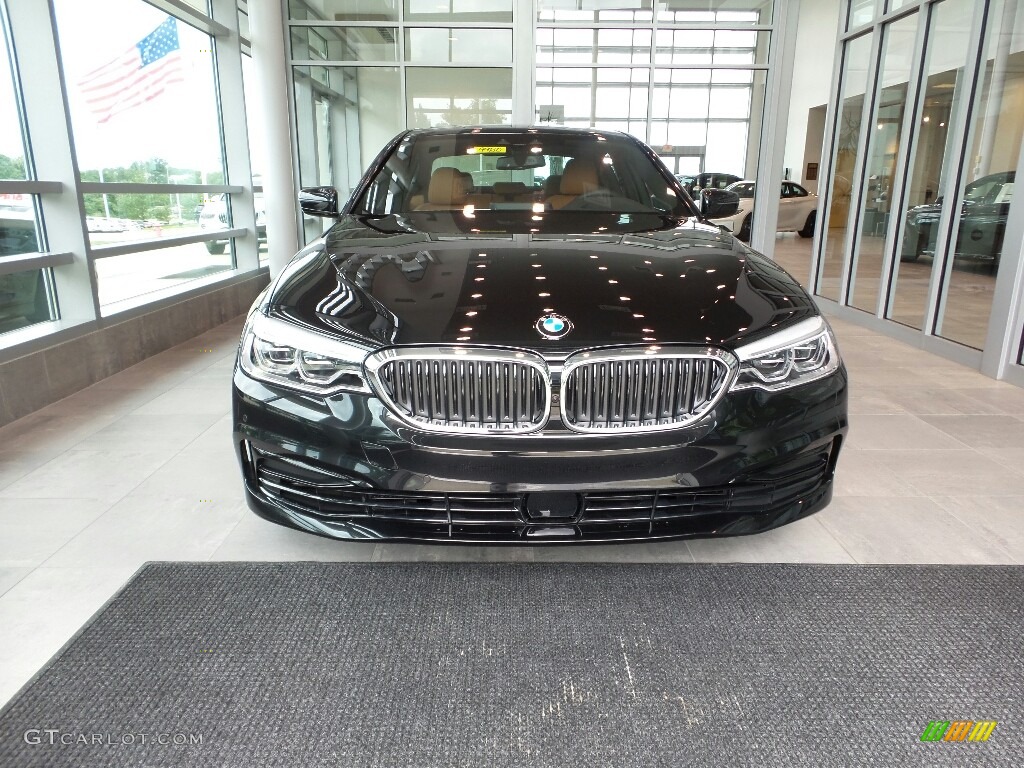 2019 5 Series 540i xDrive Sedan - Black Sapphire Metallic / Cognac photo #4