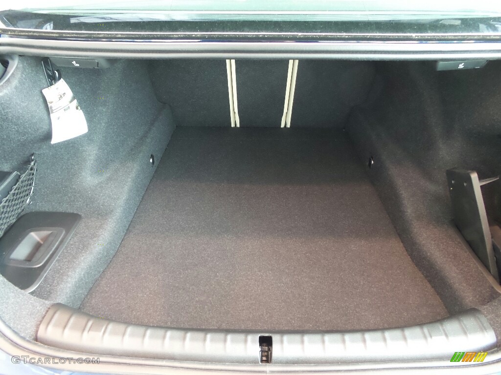 2019 BMW 5 Series 540i xDrive Sedan Trunk Photo #129134303
