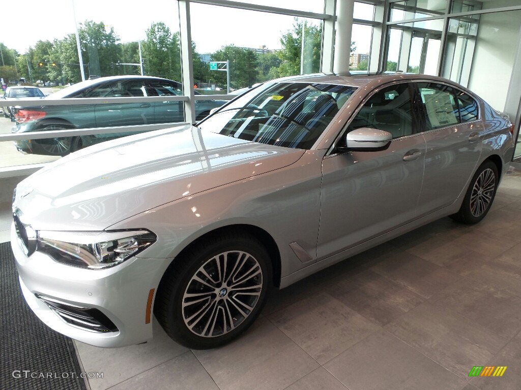 Glacier Silver Metallic 2019 BMW 5 Series 530i xDrive Sedan Exterior Photo #129134915