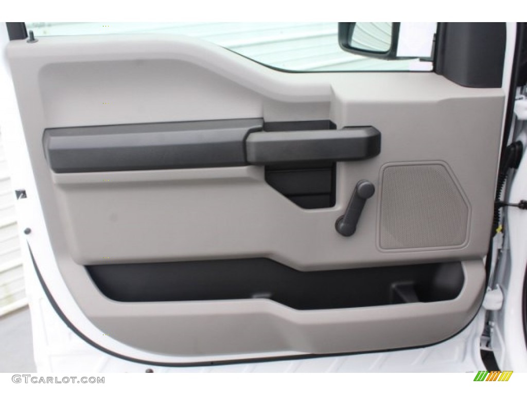 2019 Ford F250 Super Duty XL Regular Cab Door Panel Photos