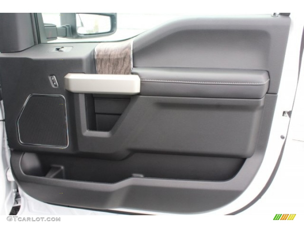 2019 Ford F350 Super Duty Lariat Crew Cab 4x4 Black Door Panel Photo #129136391