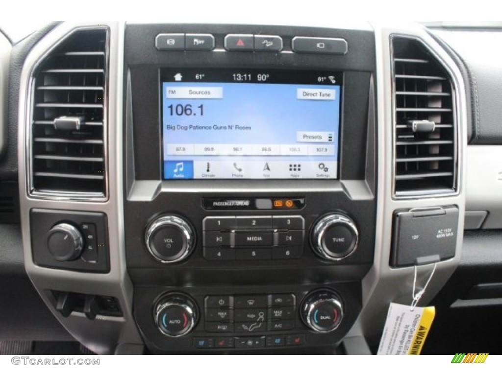 2019 Ford F350 Super Duty Lariat Crew Cab 4x4 Controls Photo #129137852