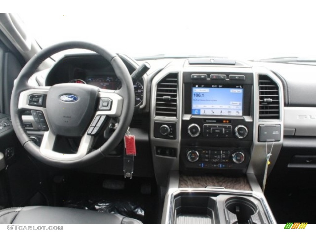 2019 Ford F350 Super Duty Lariat Crew Cab 4x4 Dashboard Photos