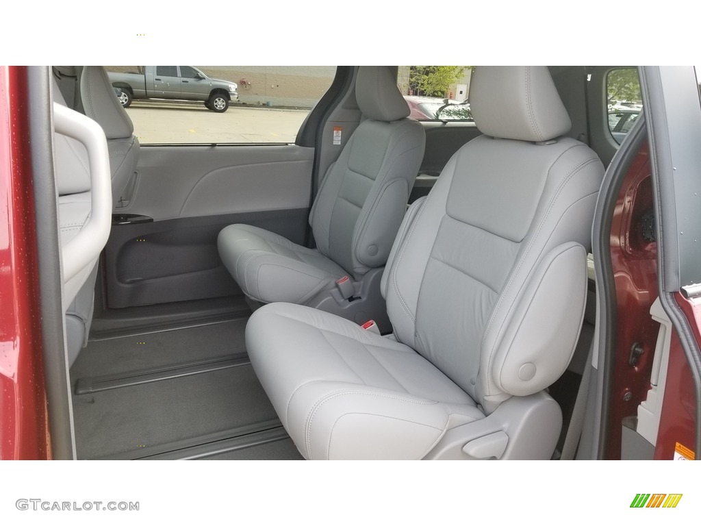 2019 Toyota Sienna XLE AWD Interior Color Photos