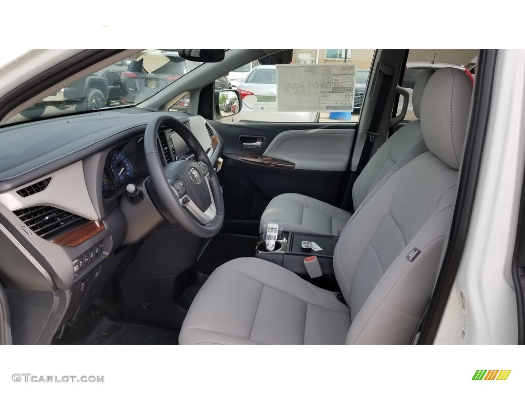 2019 Toyota Sienna Limited AWD Front Seat Photo #129138566
