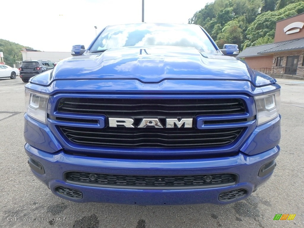 2019 1500 Laramie Crew Cab 4x4 - Blue Streak Pearl / Black photo #8