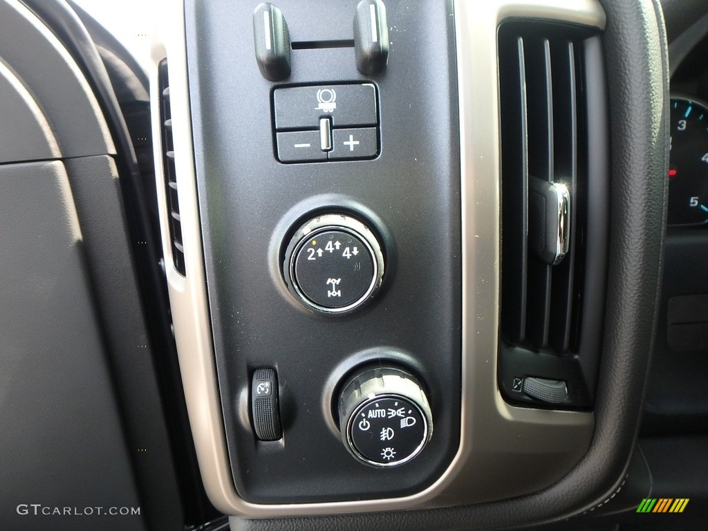 2019 GMC Sierra 2500HD Denali Crew Cab 4WD Controls Photo #129149874