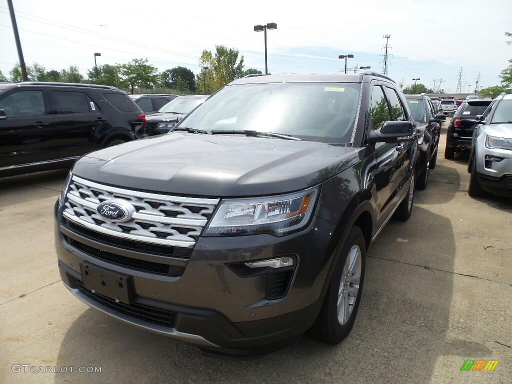 2018 Explorer XLT 4WD - Magnetic Metallic / Ebony Black photo #1