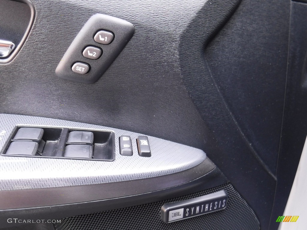 2014 Venza Limited AWD - Classic Silver Metallic / Black photo #14