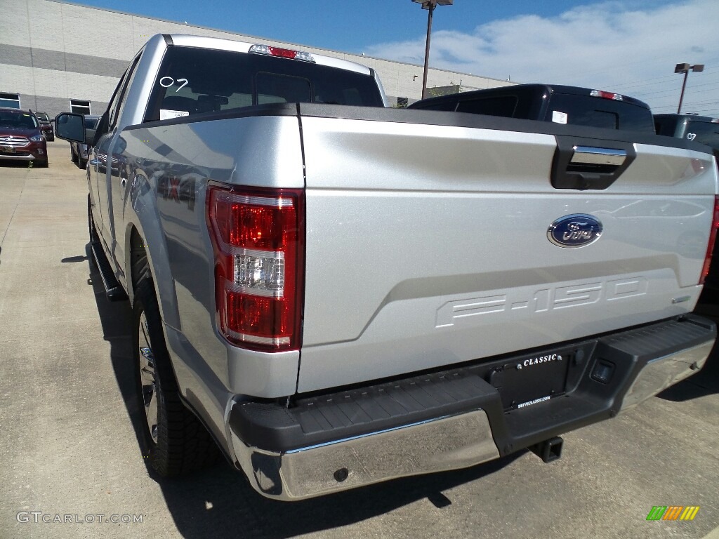 2018 F150 XLT SuperCab 4x4 - Ingot Silver / Earth Gray photo #3