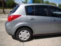 Magnetic Grey Metallic - Versa S Photo No. 26