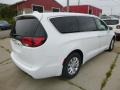 Bright White - Pacifica Touring Plus Photo No. 4