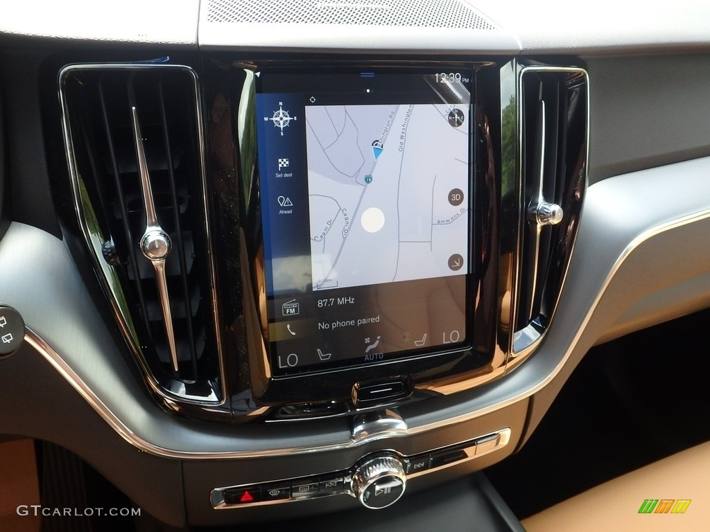 2019 Volvo XC60 T5 AWD Momentum Navigation Photo #129156036