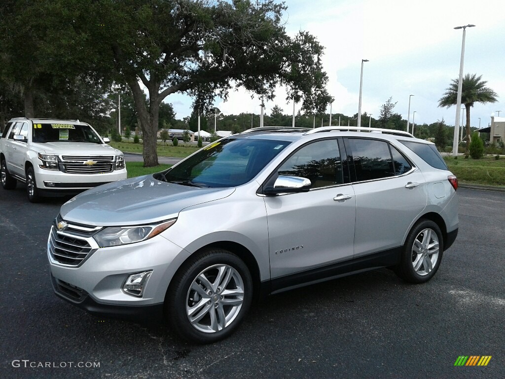 Silver Ice Metallic Chevrolet Equinox