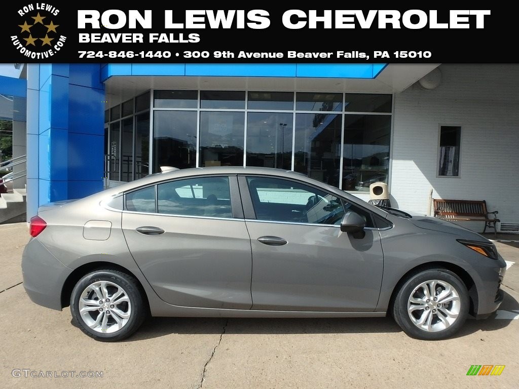 2019 Cruze LT - Pepperdust Metallic / Black photo #1