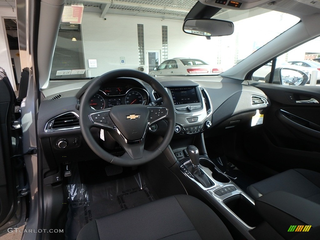 2019 Cruze LT - Pepperdust Metallic / Black photo #12