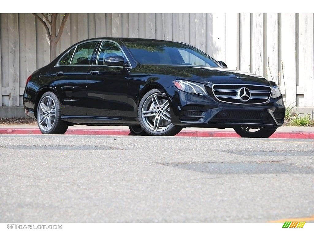2018 E 300 Sedan - Black / Saddle Brown/Black photo #2