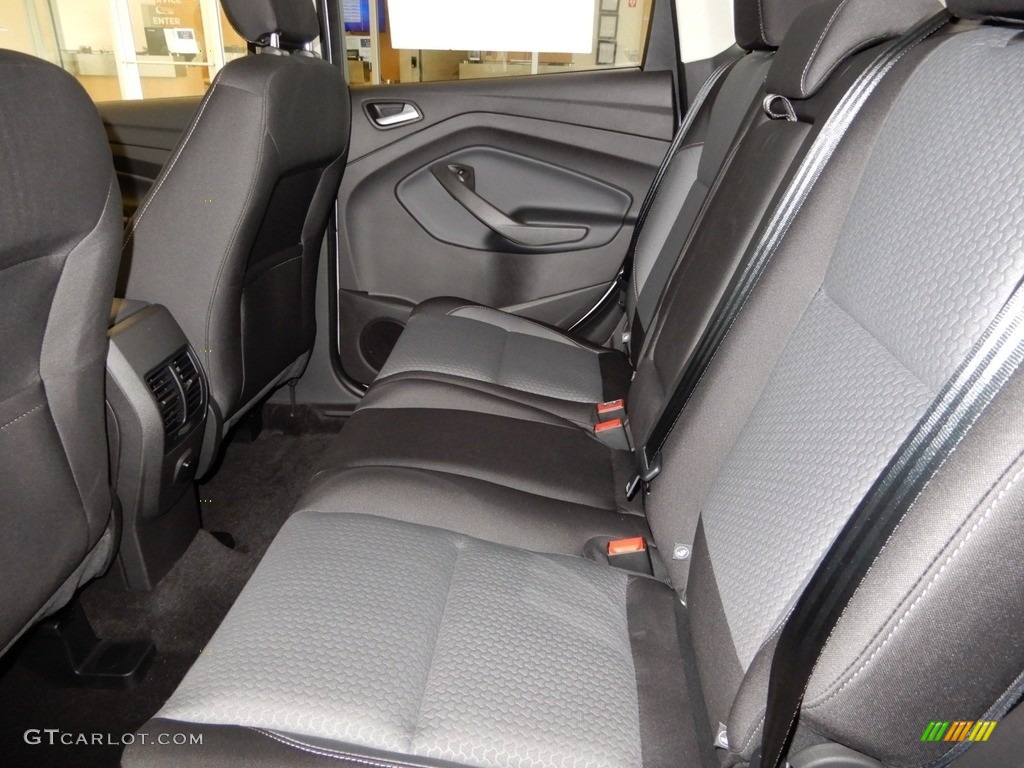 2018 Escape SE 4WD - Ingot Silver / Charcoal Black photo #8