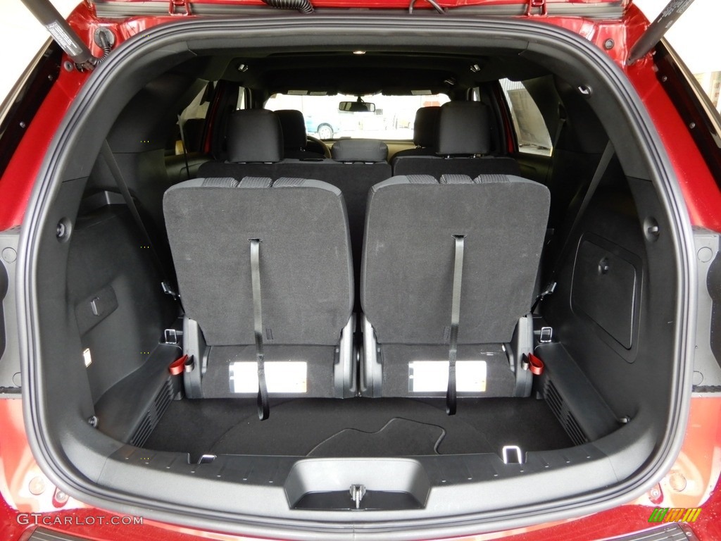 2018 Explorer XLT 4WD - Ruby Red / Ebony Black photo #3