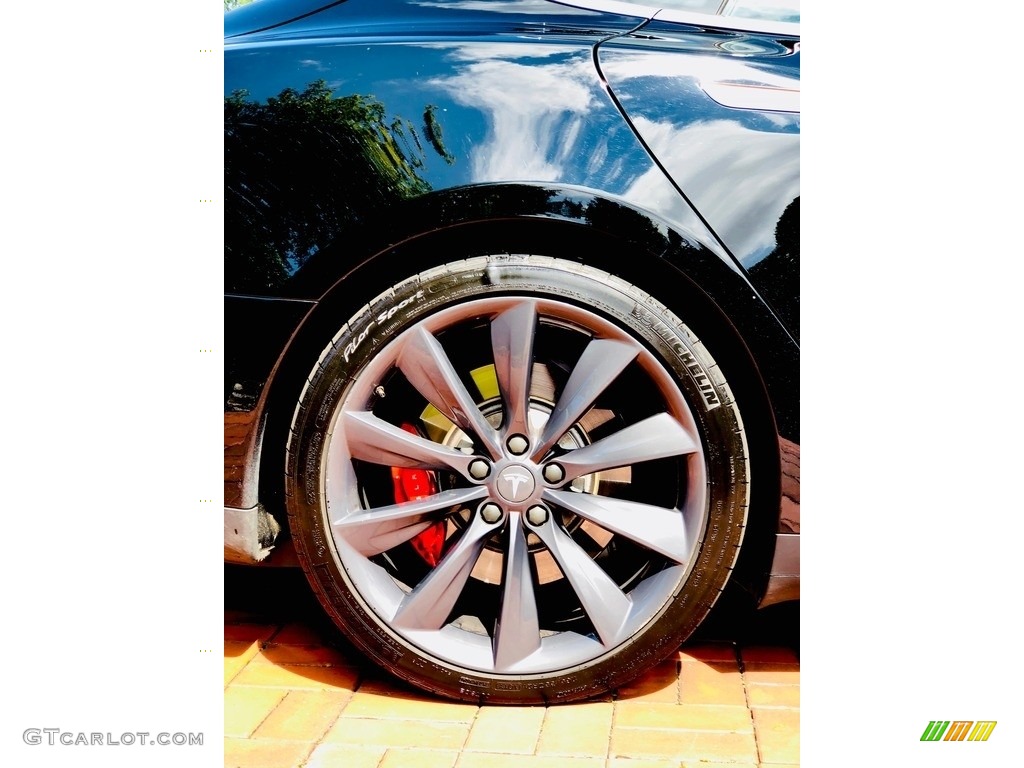 2014 Tesla Model S P85D Performance Wheel Photos