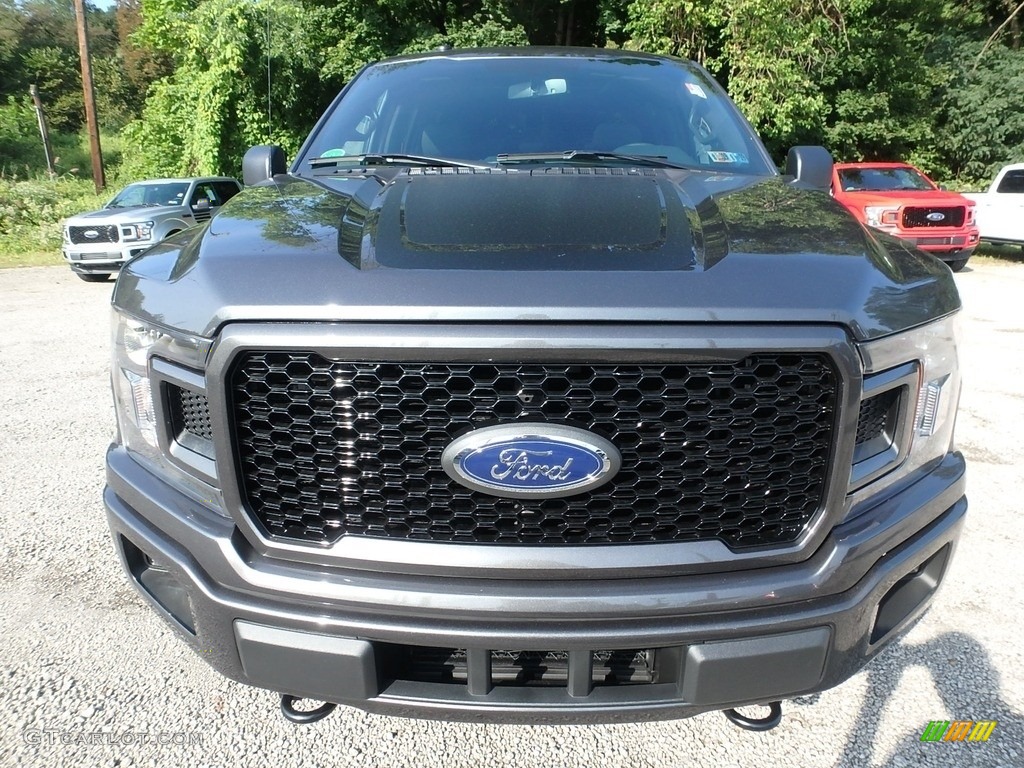 2018 F150 XLT SuperCrew 4x4 - Magnetic / Special Edition Black/Red photo #7