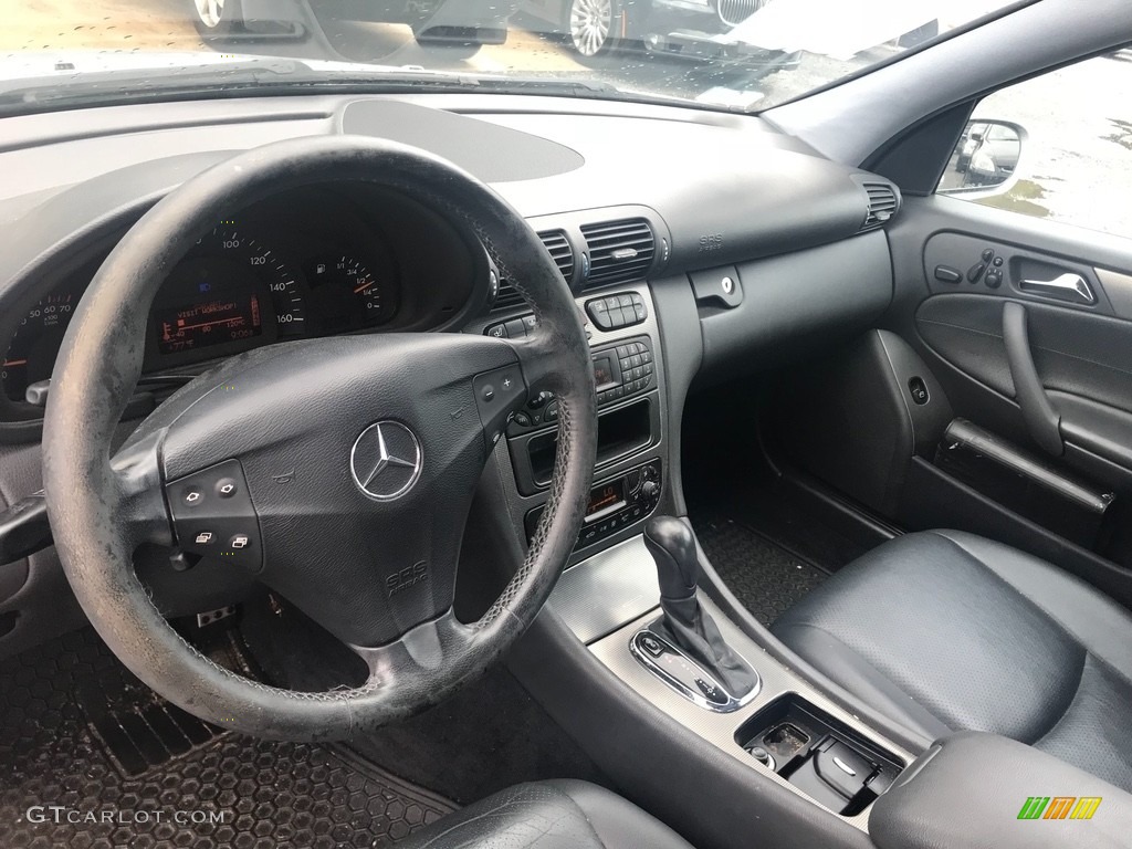 2004 C 320 Sedan - Brilliant Silver Metallic / Charcoal photo #10