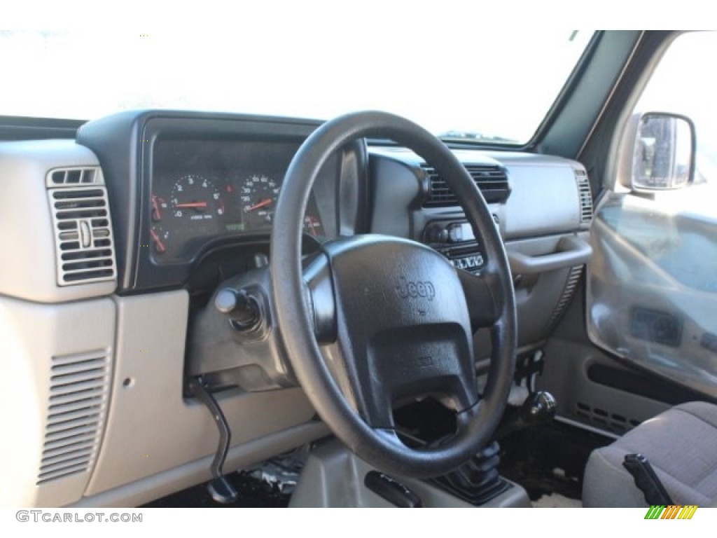 2004 Wrangler X 4x4 - Stone White / Dark Slate Gray photo #13