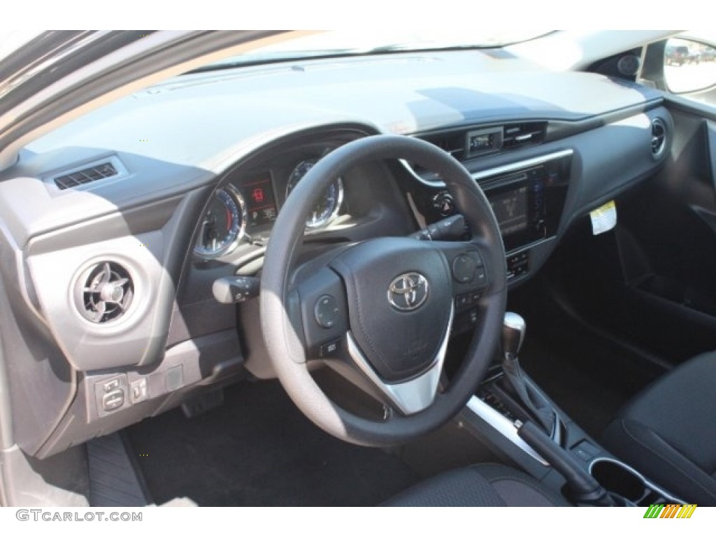 2019 Corolla LE - Black Sand Pearl / Black photo #13