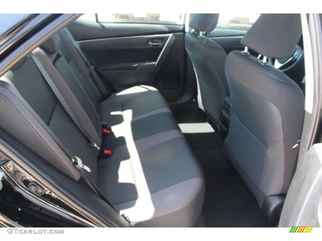 2019 Corolla LE - Black Sand Pearl / Black photo #27