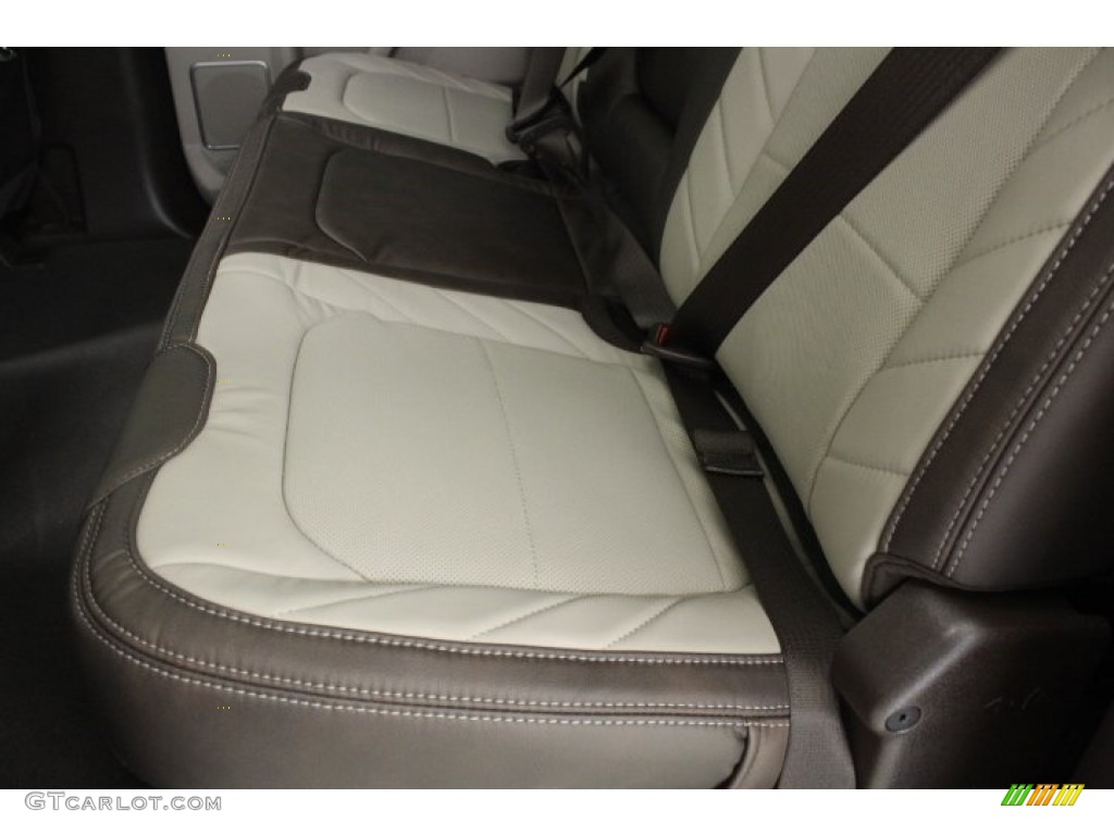 2019 Ford F250 Super Duty Limited Crew Cab 4x4 Rear Seat Photo #129174515