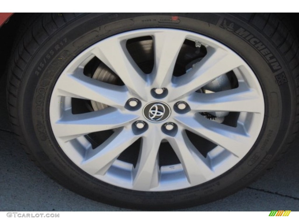 2018 Camry LE - Ruby Flare Pearl / Black photo #10