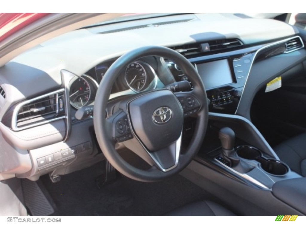 2018 Camry LE - Ruby Flare Pearl / Black photo #13