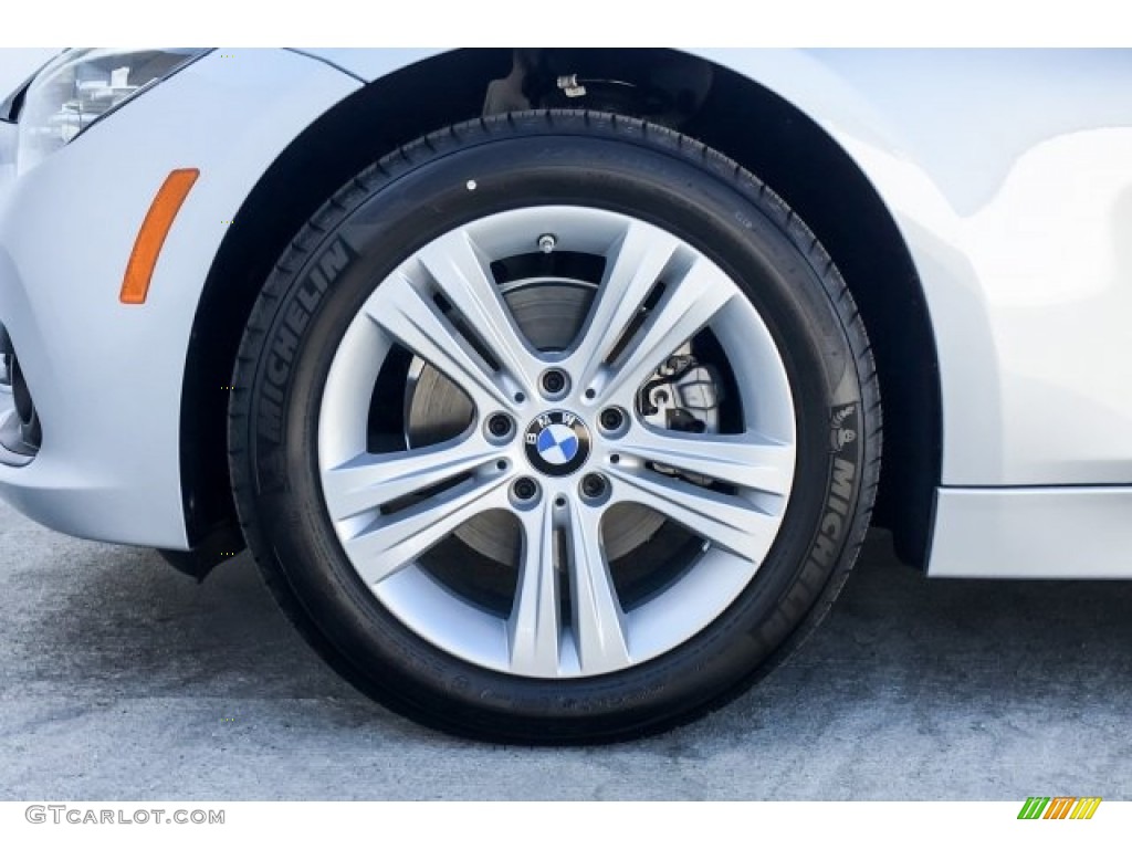 2018 3 Series 330i Sedan - Glacier Silver Metallic / Black photo #9