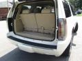 White Diamond Tricoat - Escalade Premium AWD Photo No. 20