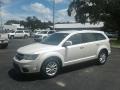 White Noise Tri-Coat 2018 Dodge Journey SXT