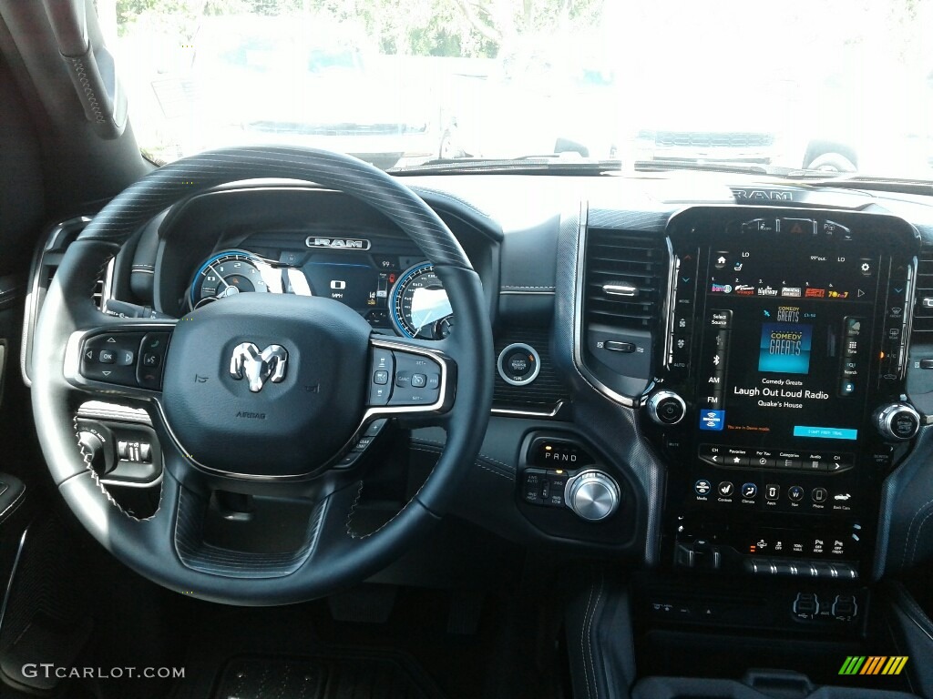 2019 1500 Limited Crew Cab 4x4 - Diamond Black Crystal Pearl / Black photo #13