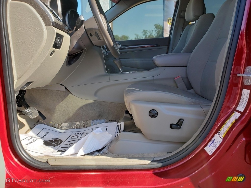 2012 Grand Cherokee Laredo 4x4 - Deep Cherry Red Crystal Pearl / Dark Graystone/Medium Graystone photo #6