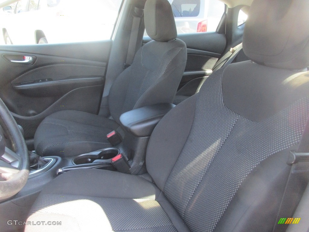 2016 Dart SXT Sport - Bright White / Black photo #8