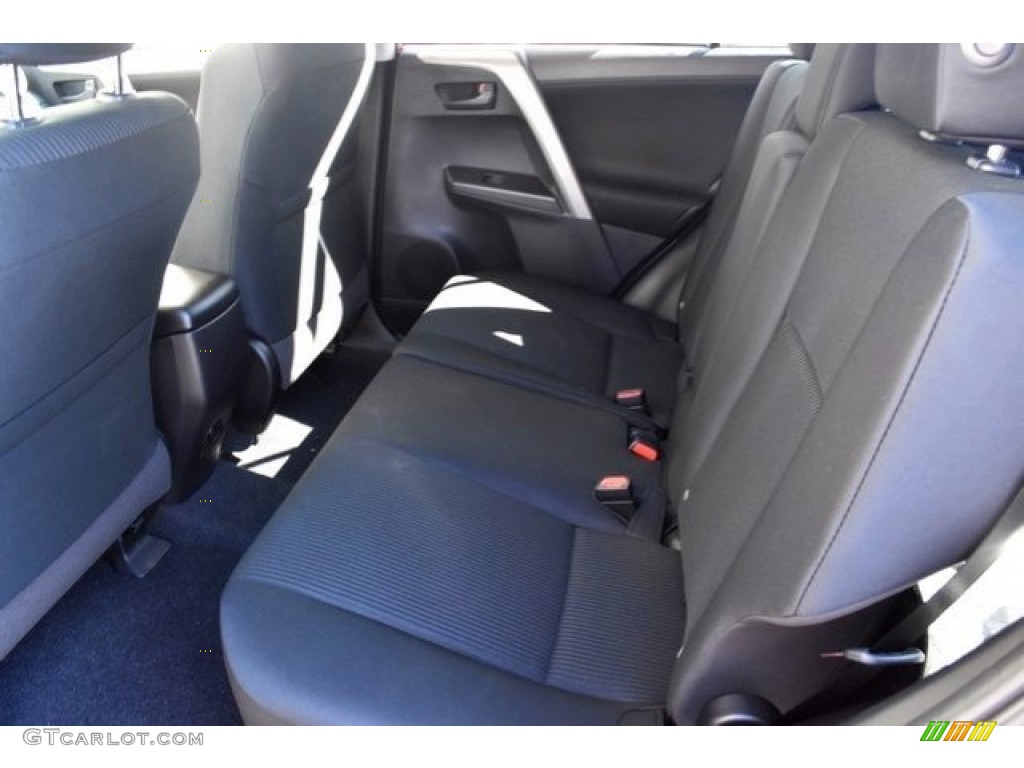 2018 RAV4 LE - Ruby Flare Pearl / Black photo #14